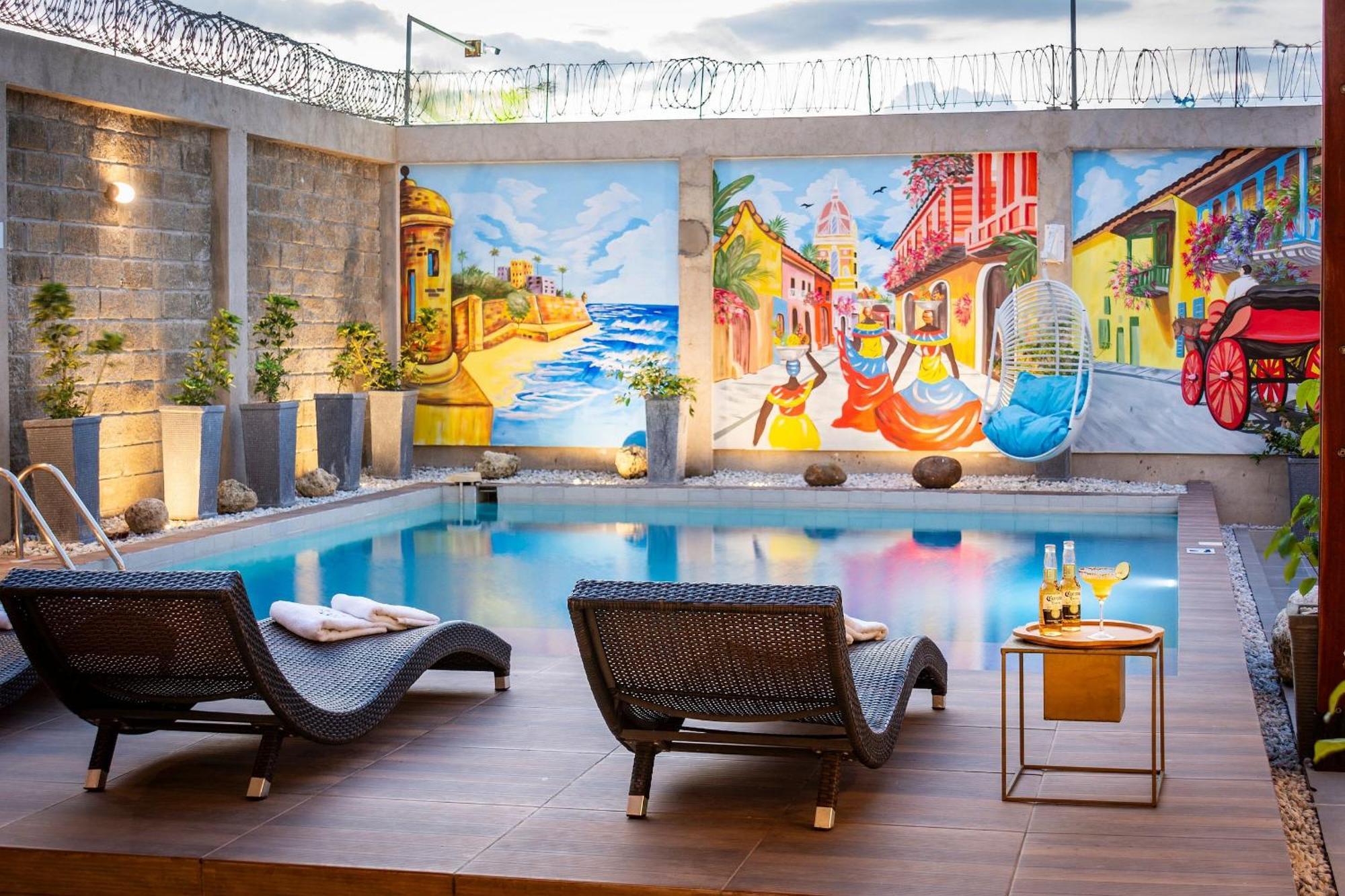Amazing Beach House 13Br W/Pool & Staff Cartagena エクステリア 写真