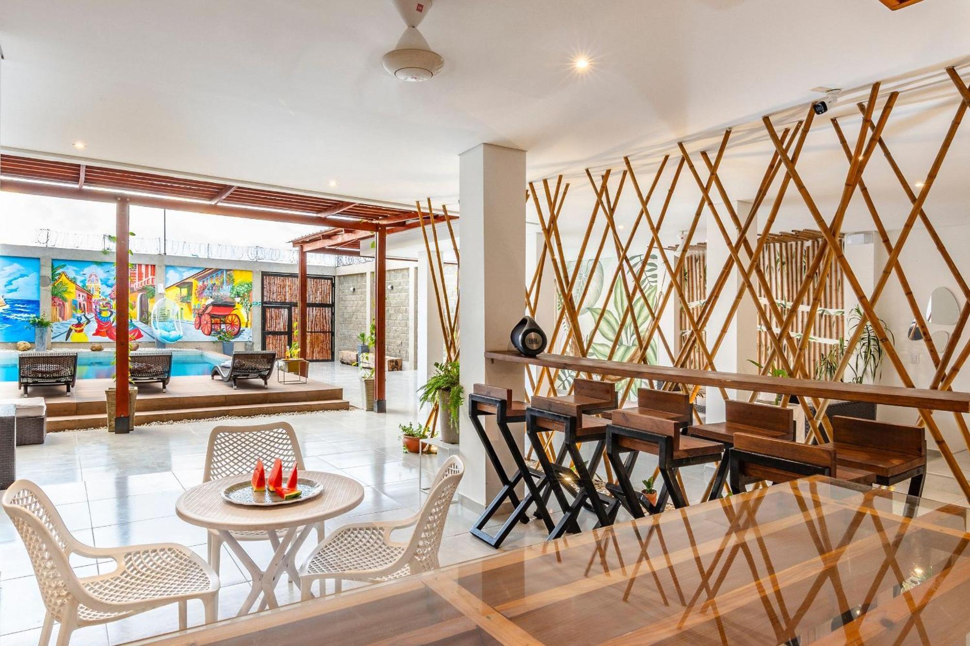 Amazing Beach House 13Br W/Pool & Staff Cartagena エクステリア 写真