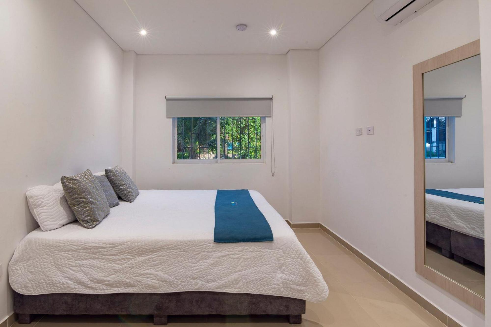 Amazing Beach House 13Br W/Pool & Staff Cartagena エクステリア 写真