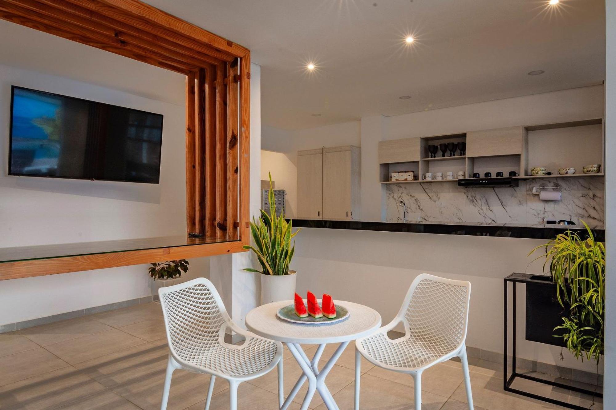 Amazing Beach House 13Br W/Pool & Staff Cartagena エクステリア 写真